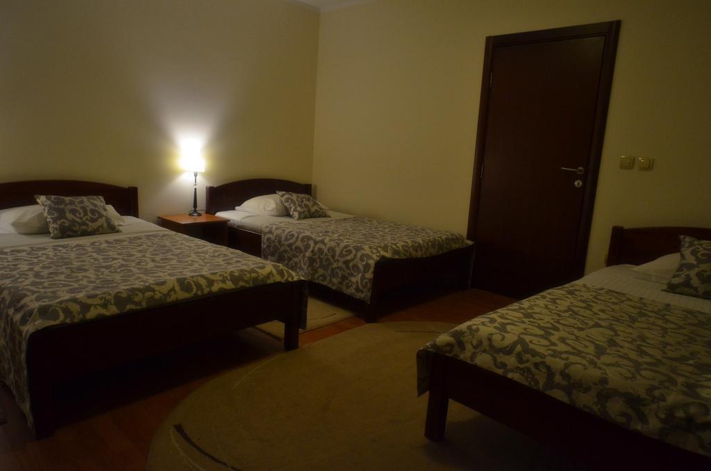 Accommodation Tara Белград Экстерьер фото
